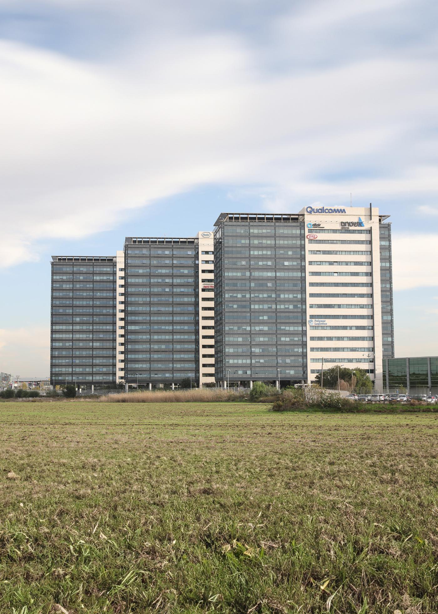 Hi-Tech Park – Hod HaSharon Towers
